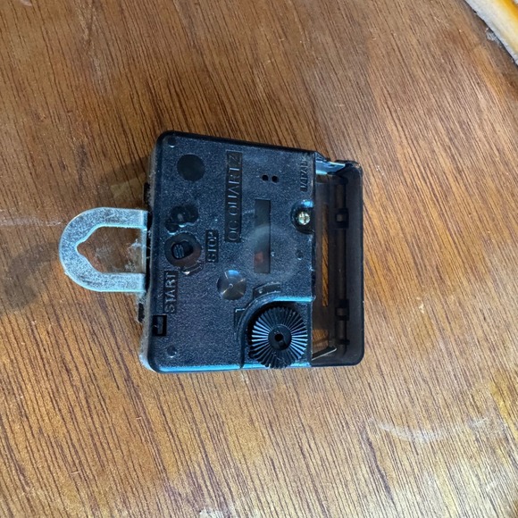 RARE MCM Vintage Rattan & Wicker Wall Clock – Boho Coastal Vibes Retro - Picture 7 of 7